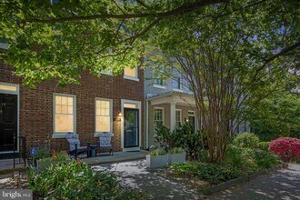 Building Photo - 2111 37th St NW