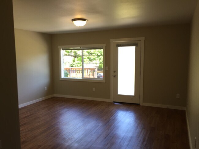 Foto del edificio - 5224 Northeast Couch Street