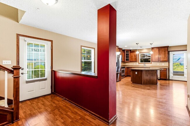 Foto del edificio - 15655 60th Ave N