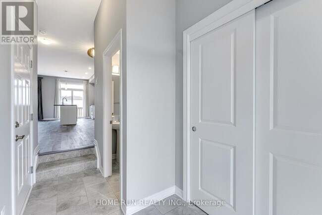 Photo du bâtiment - 503 Montjay Rd