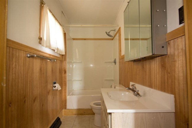 Foto del edificio - 312 W Clark St