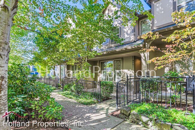 Building Photo - 2 br, 2.5 bath House - 4861 NW Blandy Ter