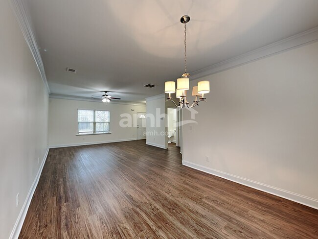 Foto del edificio - 2615 Beal St