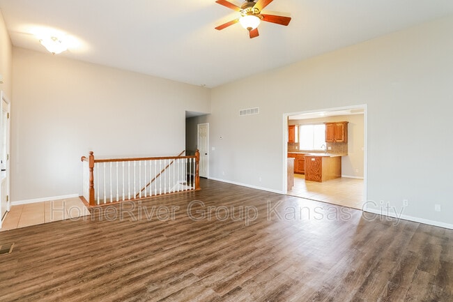 Building Photo - 3806 Lexington Ct