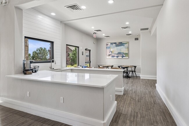 Building Photo - Grand Centennial Apartments