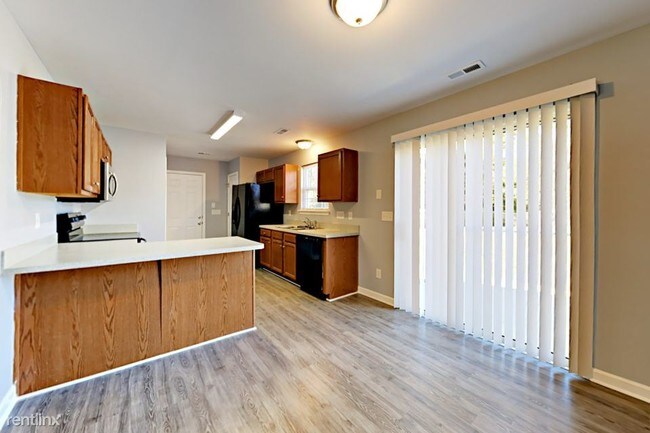 Building Photo - 1232 Helms Rd