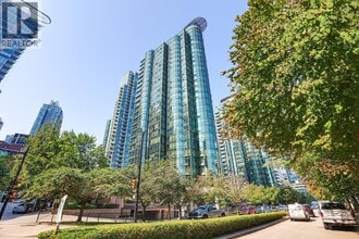 Building Photo - 555-1555 Jervis St