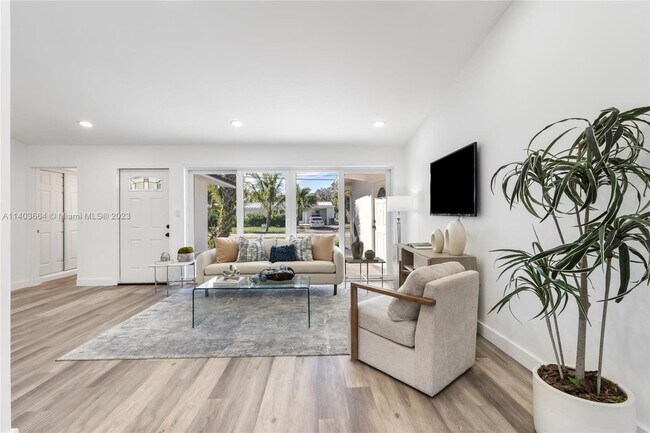Foto del edificio - 2512 Gulfstream Ln