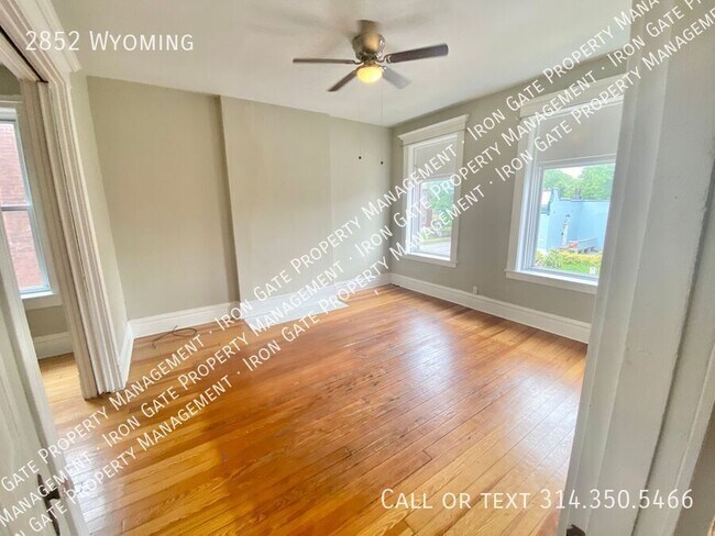 Building Photo - 2852 Wyoming-