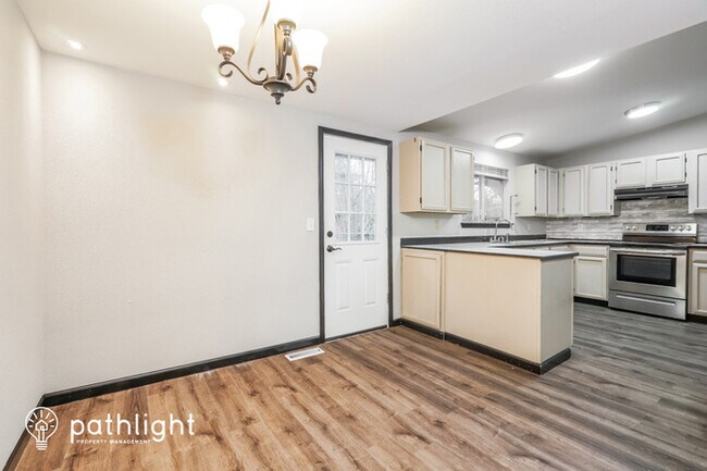 Building Photo - 1403 Cedar Ridge Court, Port Orchard, WA, ...