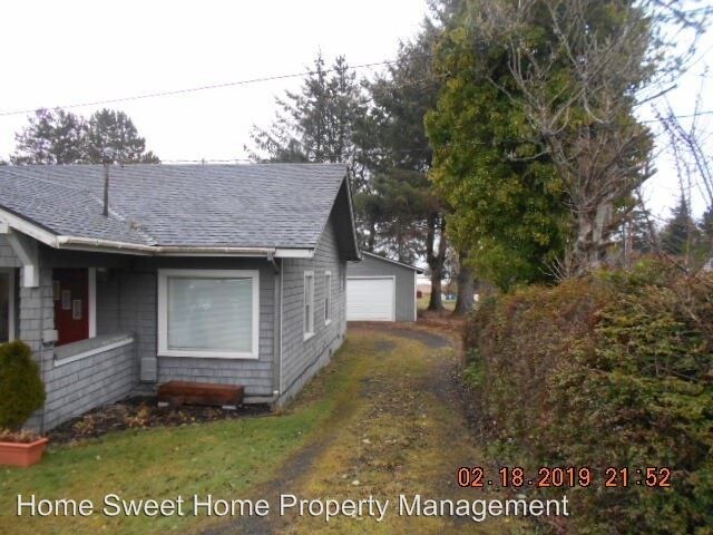Building Photo - 2 br, 1 bath House - 1126 S. Montesano Street