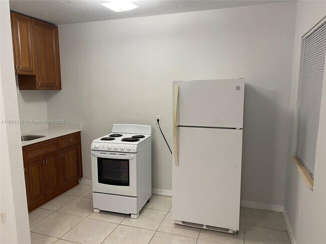 Foto del edificio - 1021 SW 3rd St