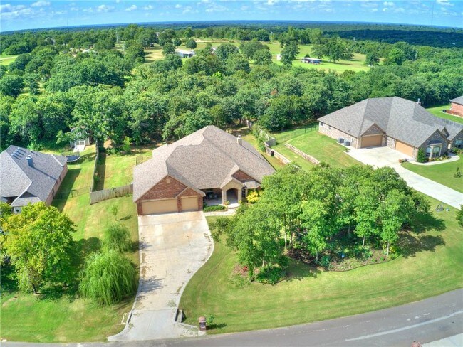 Building Photo - 12870 Arbor Meadows Ln