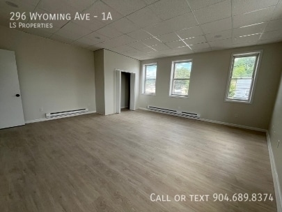 Foto del edificio - 296 Wyoming Ave