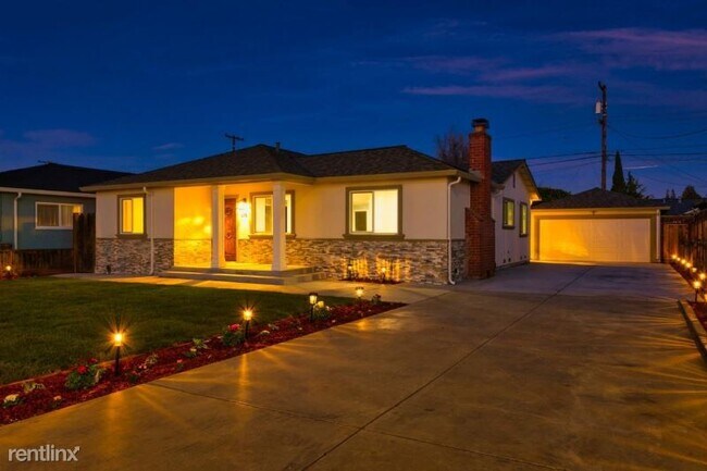 Building Photo - 3 br, 3 bath House - 1179 Scott Blvd