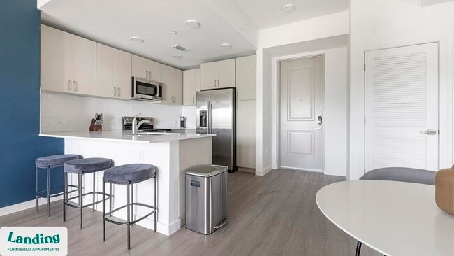 Building Photo - 7301 Lake Bank Lp