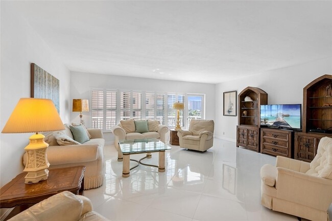 Photo - 3850 Galt Ocean Dr Apartment