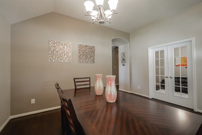Foto del edificio - 19423 Wildwood Dale Ln