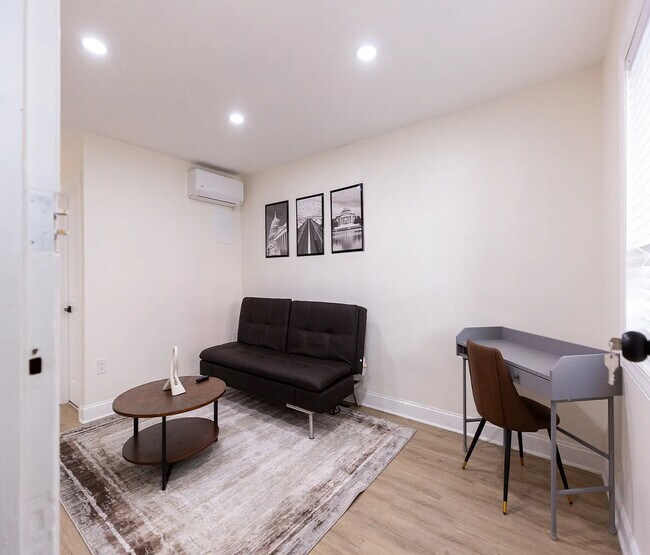 Foto del edificio - 1537 1st St SW