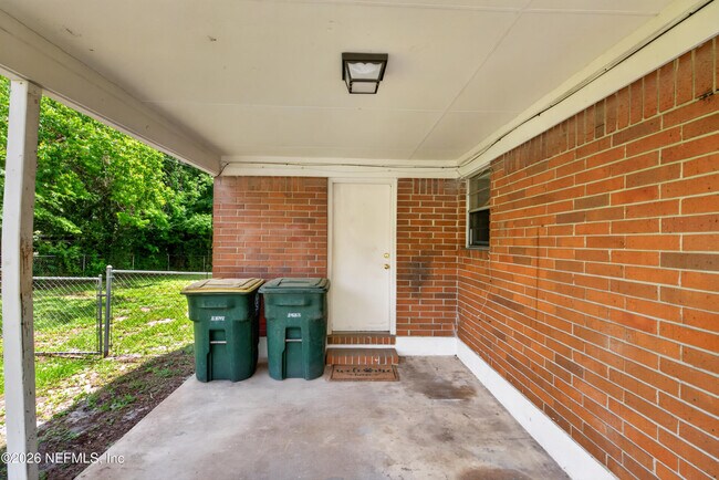 Foto del edificio - 4257 Packard Dr