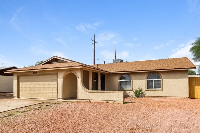 Foto del edificio - 1418 S Gecko Rd