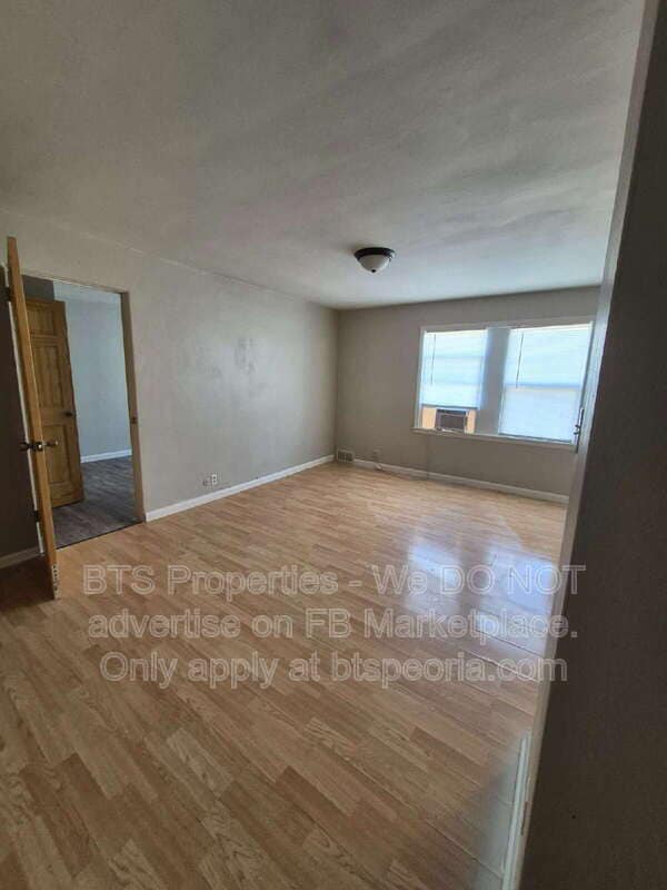 Building Photo - 119 Vanburen Ct