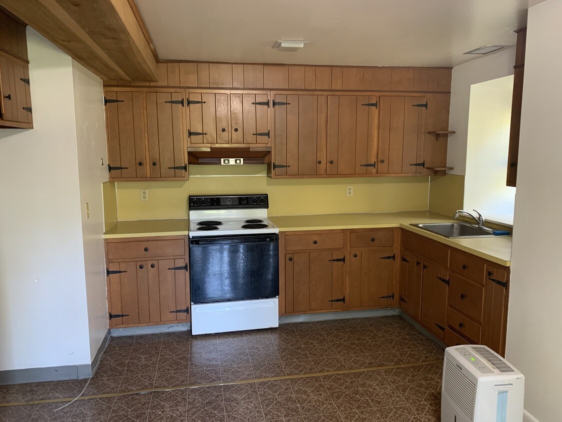 487 Dale Rd, Barto, PA 19504 Apartments in Barto, PA