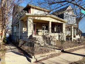 Building Photo - 1401 E Breckinridge St