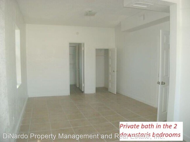 Building Photo - 4 br, 3.5 bath House - 430 Goodall Ave