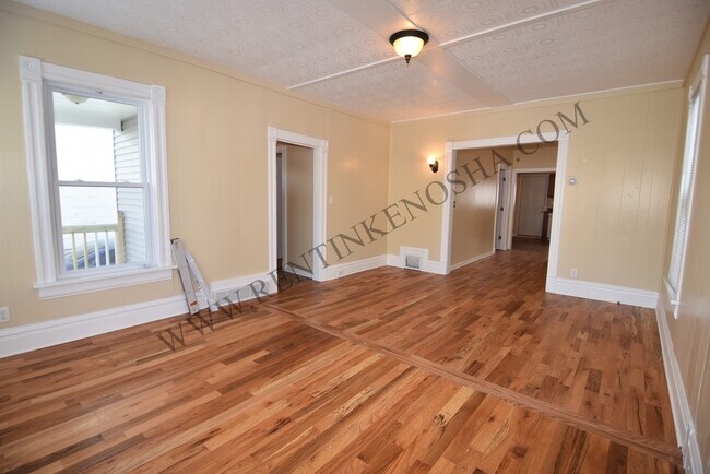 Foto del edificio - Single Family House