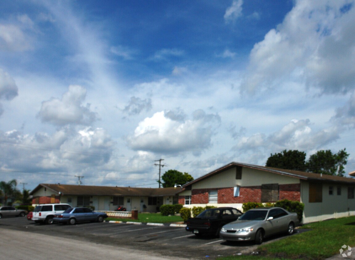 Foto del edificio - 7531 Venetian St