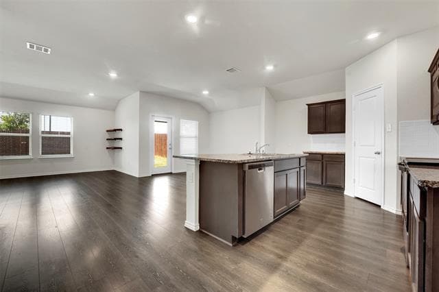Foto del edificio - 2118 Brisbon St