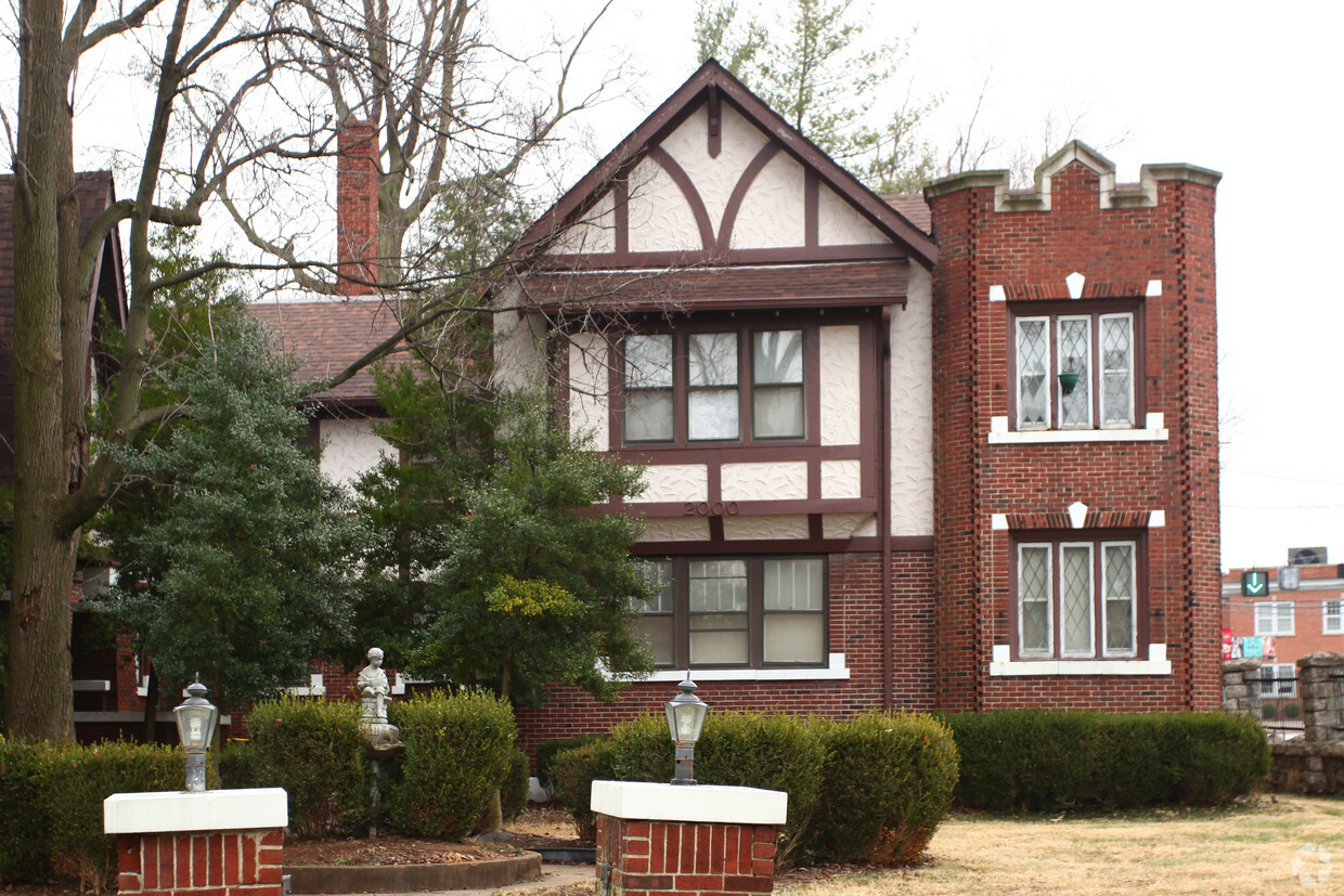 Building Photo - The Frederick