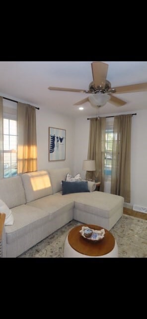 Foto del edificio - 876 Ocean St