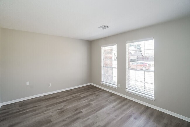 Foto del edificio - 20618 Oak Limb Ln