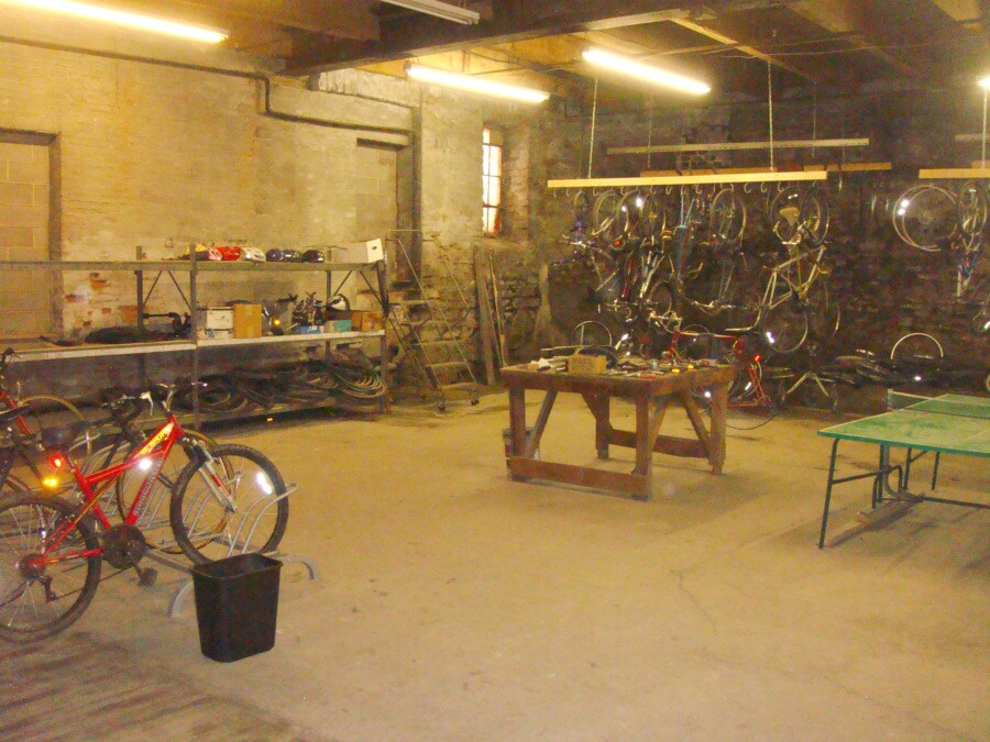 Fotografía del edificio - 36 W McMicken Ave