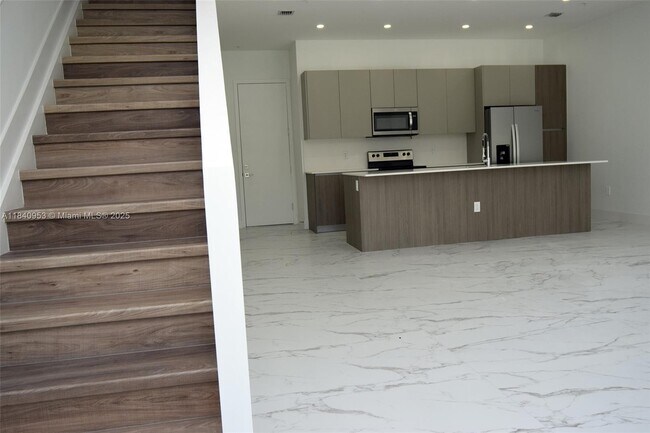 Foto del edificio - 4218 NE 7th Terrace