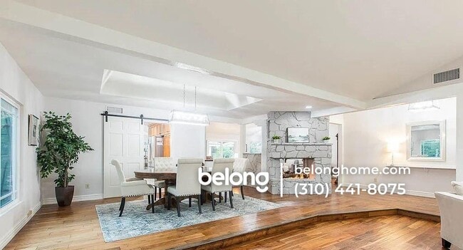 Foto del edificio - 22243 Craggyview St