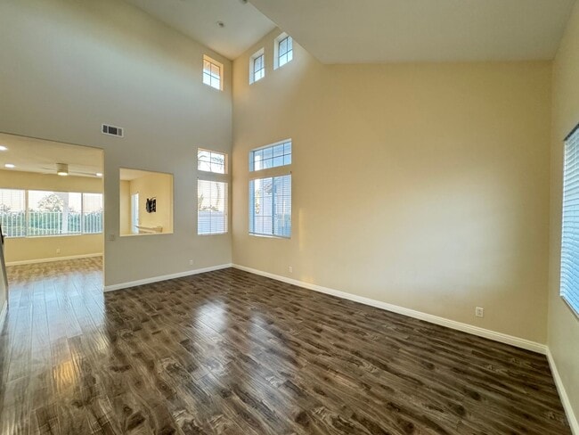 Foto del edificio - Immaculate 3Bd/2.5Ba Home in Foothill Ranch w/Community Pool, Water Softener and Amazing Location!