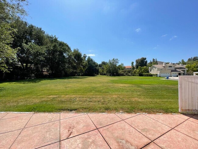 Foto del edificio - 29160 Oakpath Dr