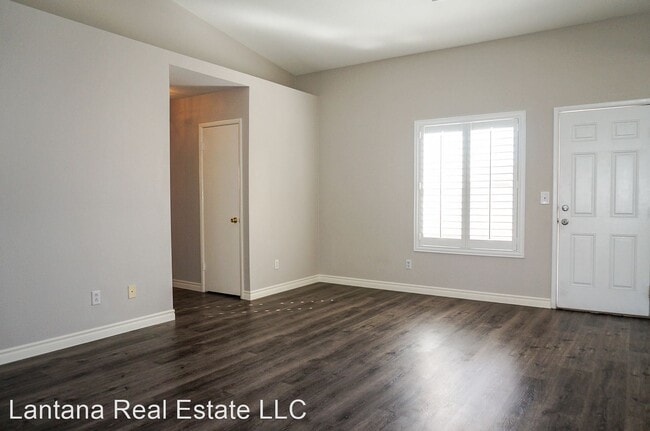 Building Photo - 3 br, 2 bath House - 3115 Tarpon Dr.