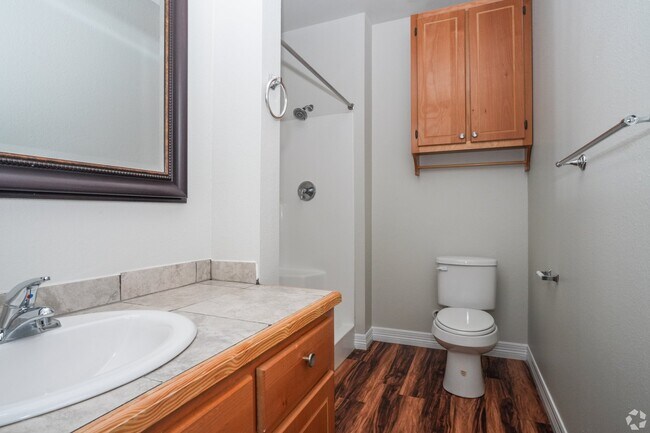 Foto del edificio - 621 Fieldstone Ln