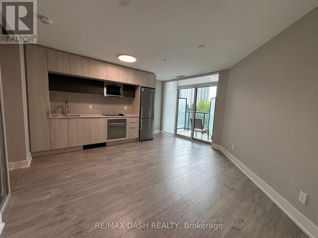Building Photo - 1-311 Belsize Dr