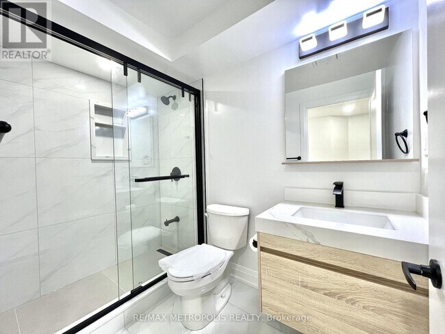 Photo du bâtiment - BASEMENT - 3271A TURNSTONE BOULEVARD