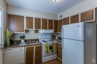 Interior Photo - Grahamwood Place