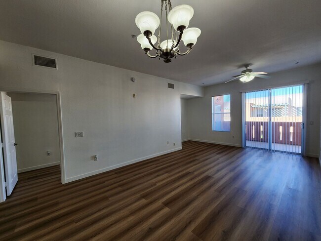 Foto del edificio - 35 E Agate Ave