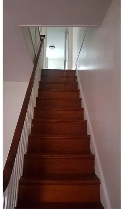 Foto del edificio - 6121 Walton Ave