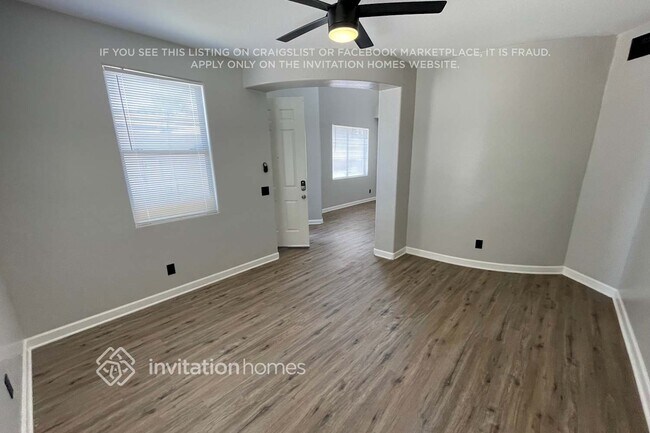 Foto del edificio - 7415 W Forest Grove Ave