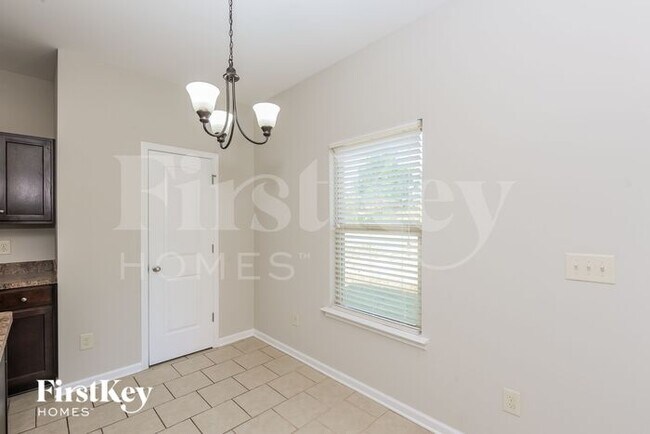 Building Photo - 70 Hamil Ct NW