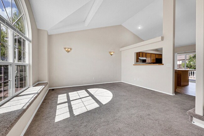 Foto del edificio - $ 2,295.00, 4-bedroom, 3-bathroom home loc...
